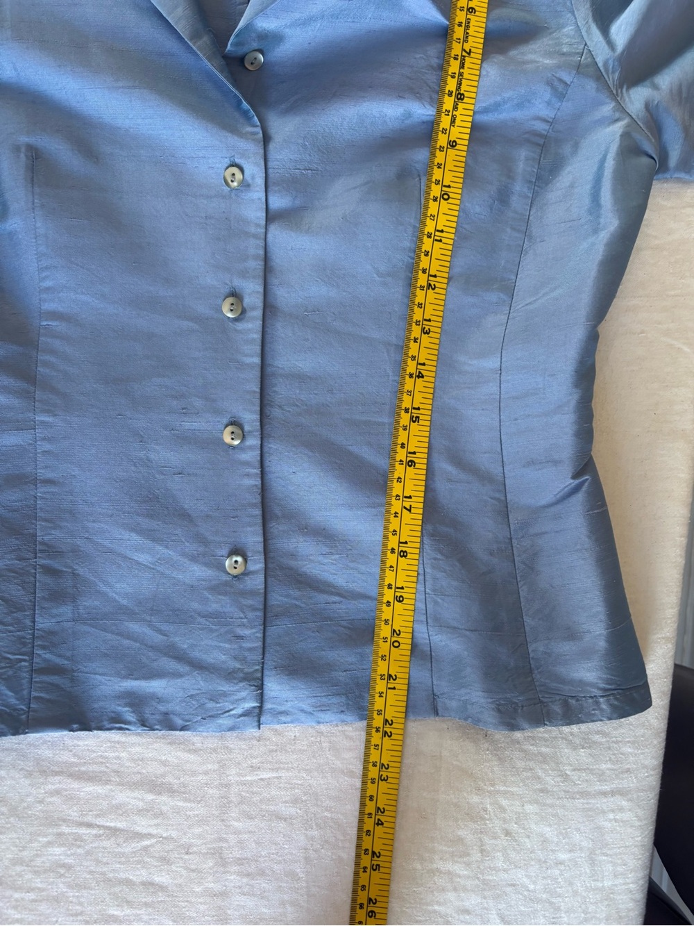 Women’s Ann Taylor Blue Button Front 100% Silk 3/4 Sleeve Blue Size 10 - Picture 8 of 9